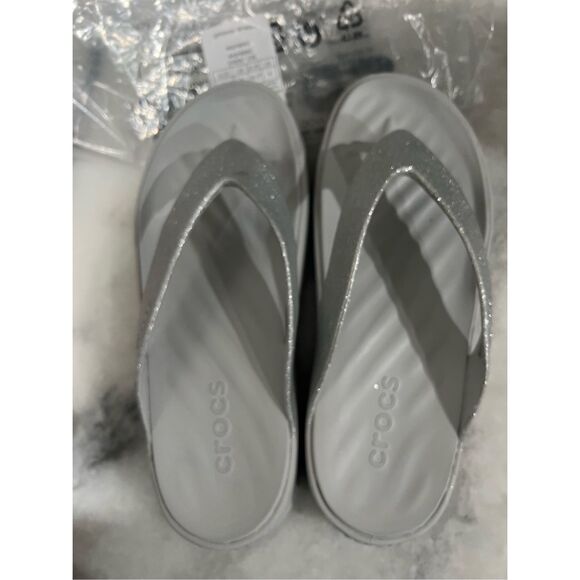 Crocs Getaway Strappy Flip Flops (Women’s Size 6, Espresso, Style 209587-206) - Picture 5 of 6